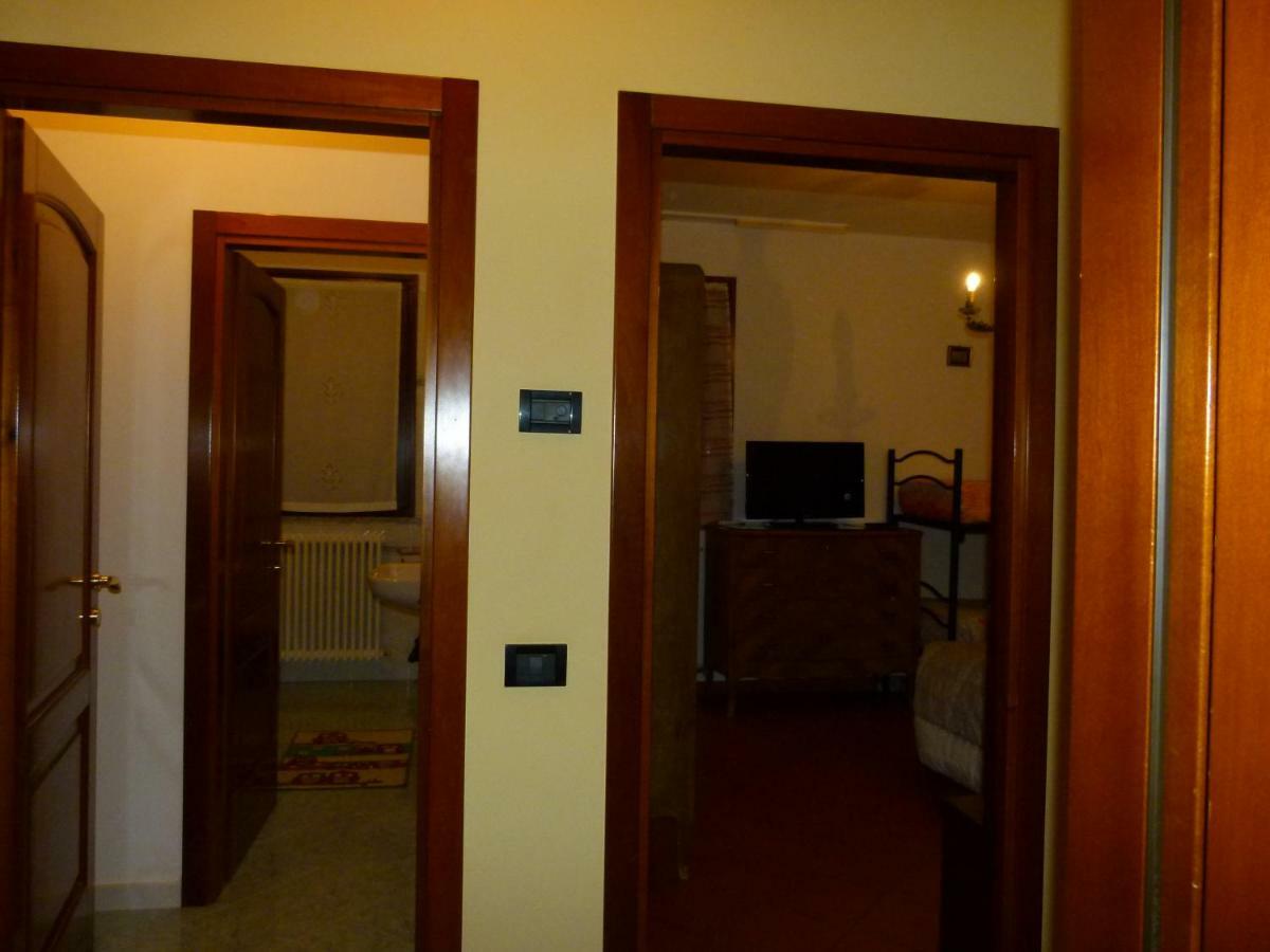 B&B La Poiana Canavaccio di Urbino 외부 사진