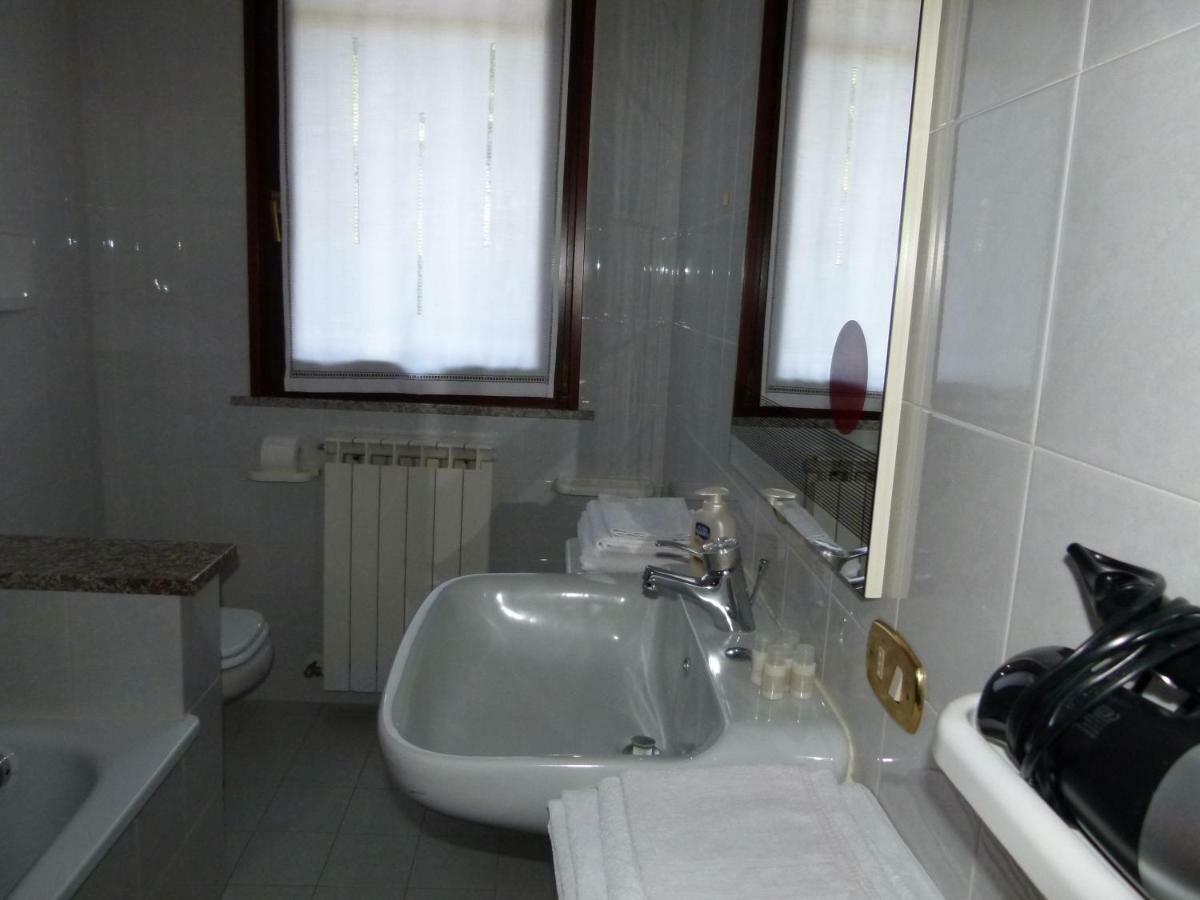 B&B La Poiana Canavaccio di Urbino 외부 사진